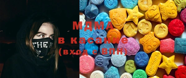 прущие крисы Лагань